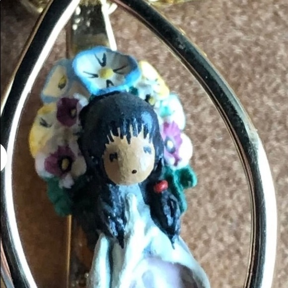 Vintage Goebel For Ted De Grazia “The Flower Girl” Gold Tone 24” Necklace - Picture 7 of 9